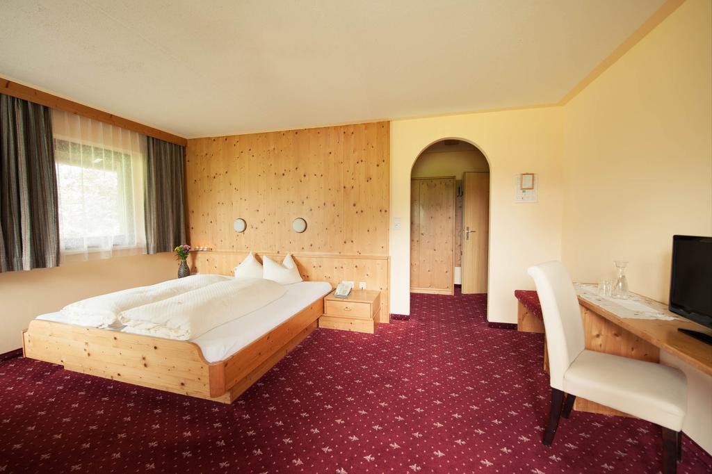 Hotel Steuxner Neustift im Stubaital Kamer foto